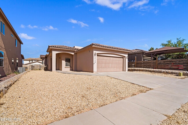 Building Photo - 12148 Cherry Wood Ln