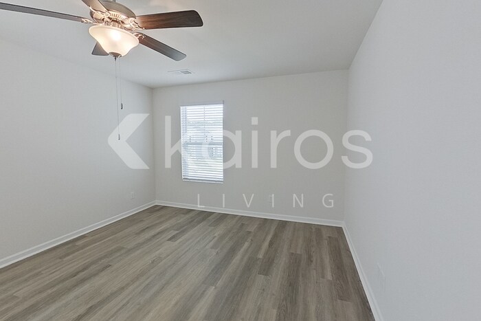 Building Photo - 127 Inez Ave