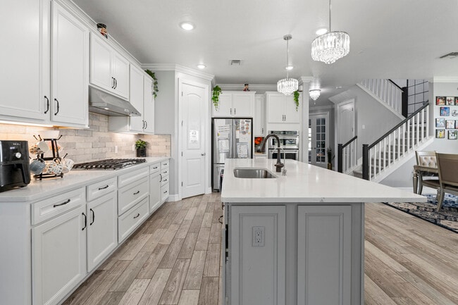 Building Photo - 8196 Cinch Way