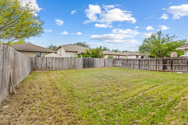 Building Photo - 6526 Charles Field