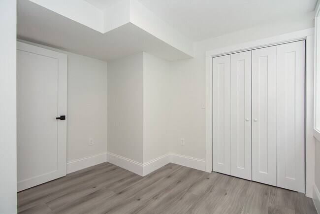 Building Photo - 59 Garrison Ave