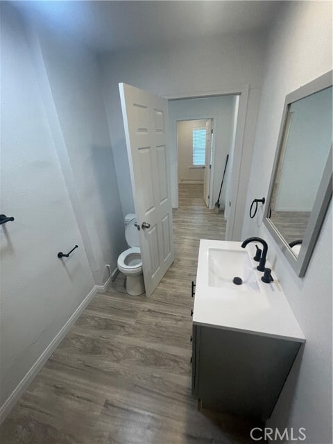 Building Photo - 310 E 81st St