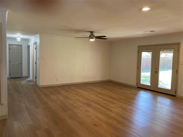 Building Photo - 405 Ola Ln