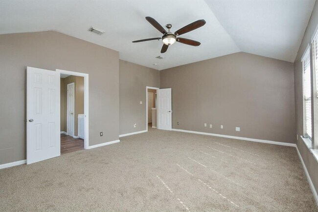 Building Photo - 17010 Maricella Cir