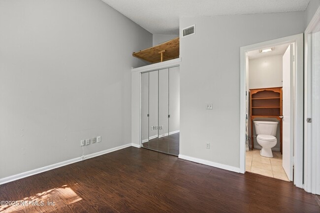 Building Photo - 10711 Whispering Woods Pl