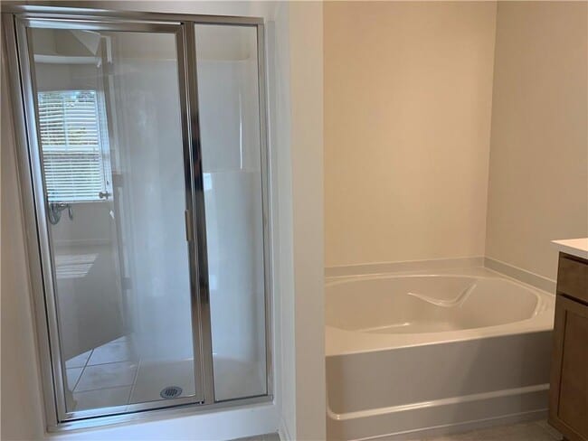 Building Photo - 4908 Longview Walk