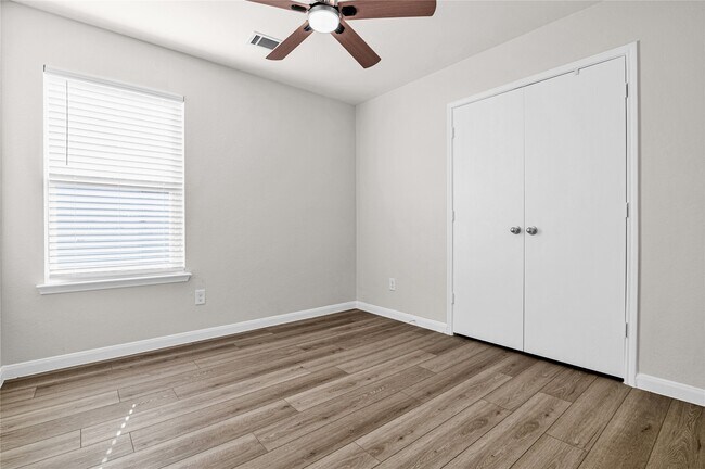 Building Photo - 29514 N Legends Bend Dr