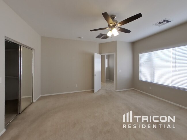 Building Photo - 2702 E Morenci Rd