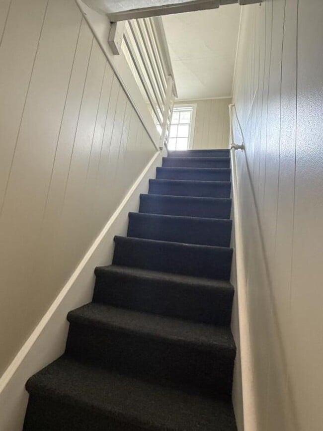 Building Photo - COMING SOON! 3 Bedroom in Newport, PA!