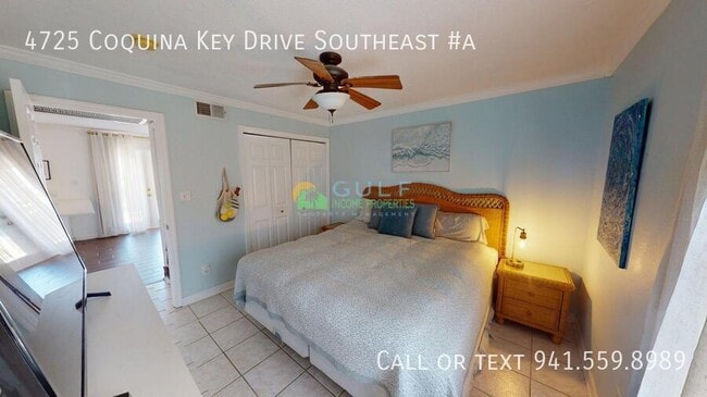 Building Photo - 4725 Coquina Key Dr SE