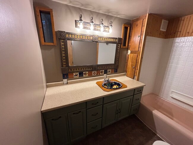 Building Photo - 51725 Jasper Ln