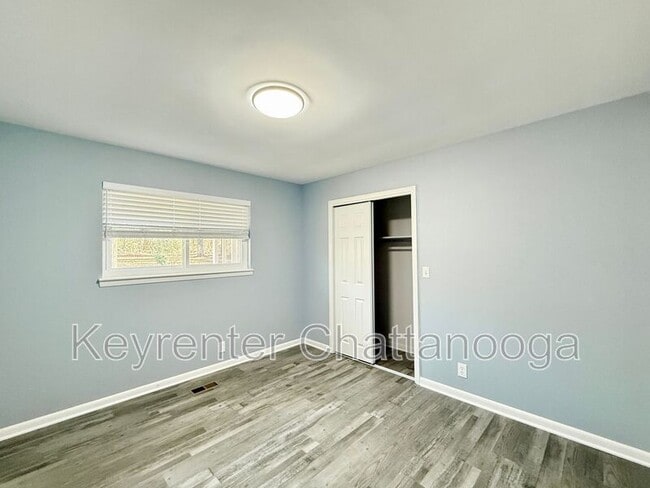 Building Photo - 33 Brumby Rd