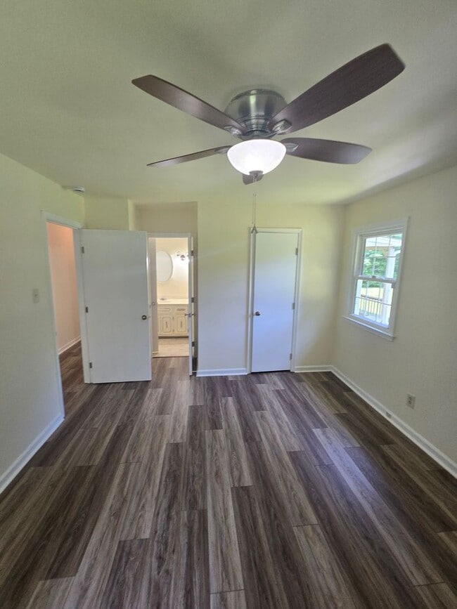 Building Photo - Stunning 3 bedroom home for rent in Ramble...