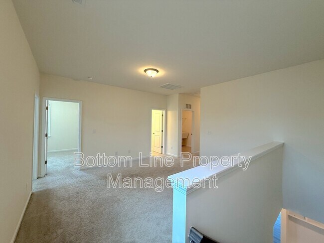 Building Photo - 14929 Baldridge Dr