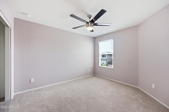 Building Photo - 9559 W Fallen Leaf Ln