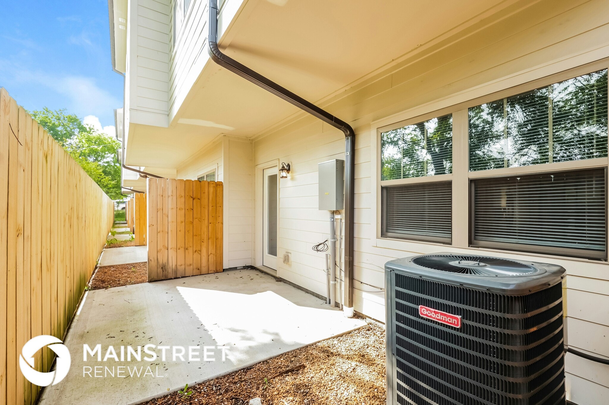 Building Photo - 110 Hartsville Ct