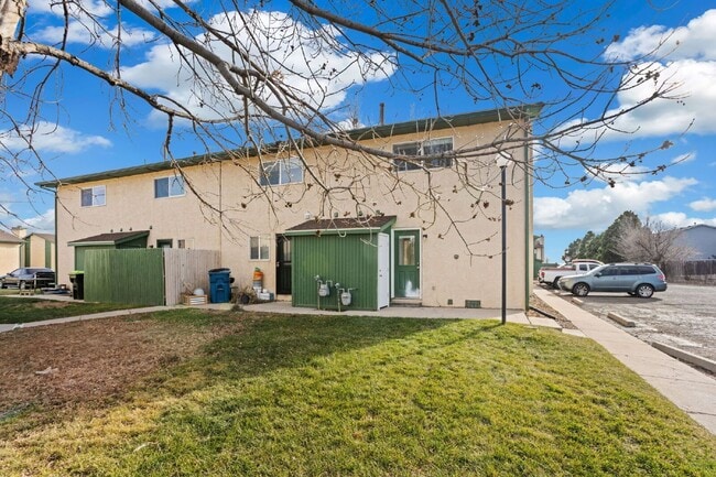 Building Photo - 2376 Washo Cir