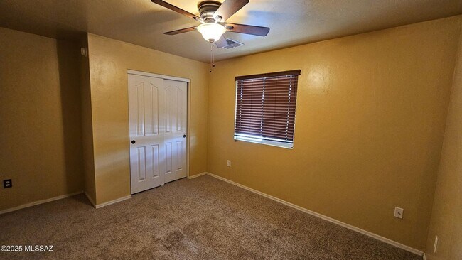 Building Photo - Rancho Valencia 3 bedroom, 2 bath unfurnis...