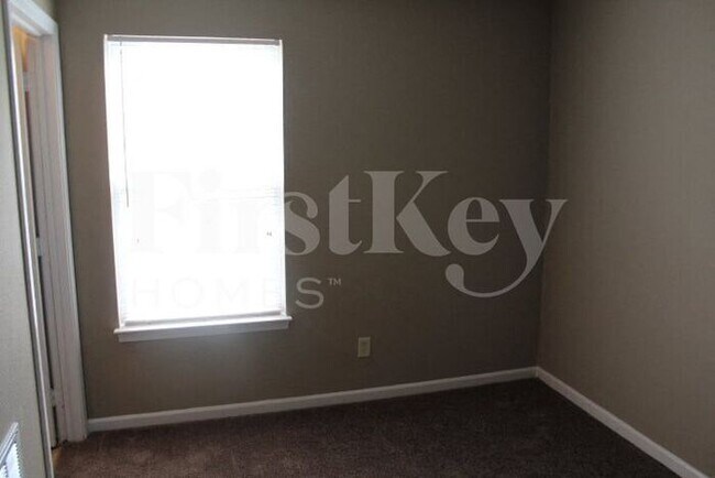 Building Photo - 5819 Costino Ln