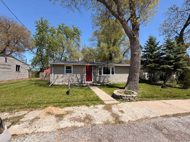 Building Photo - 416 Van Buren Ave
