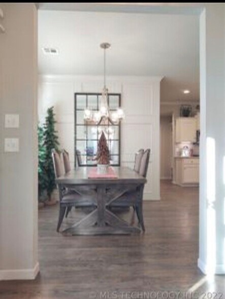 Building Photo - 4509 S 177th E Pl