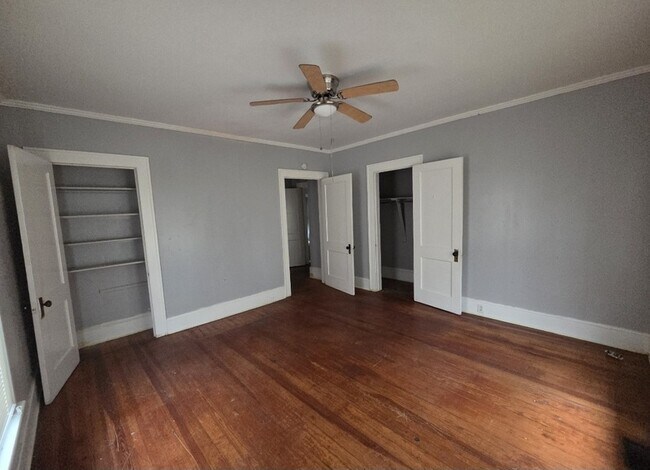 Building Photo - 1182 Brentwood Ave