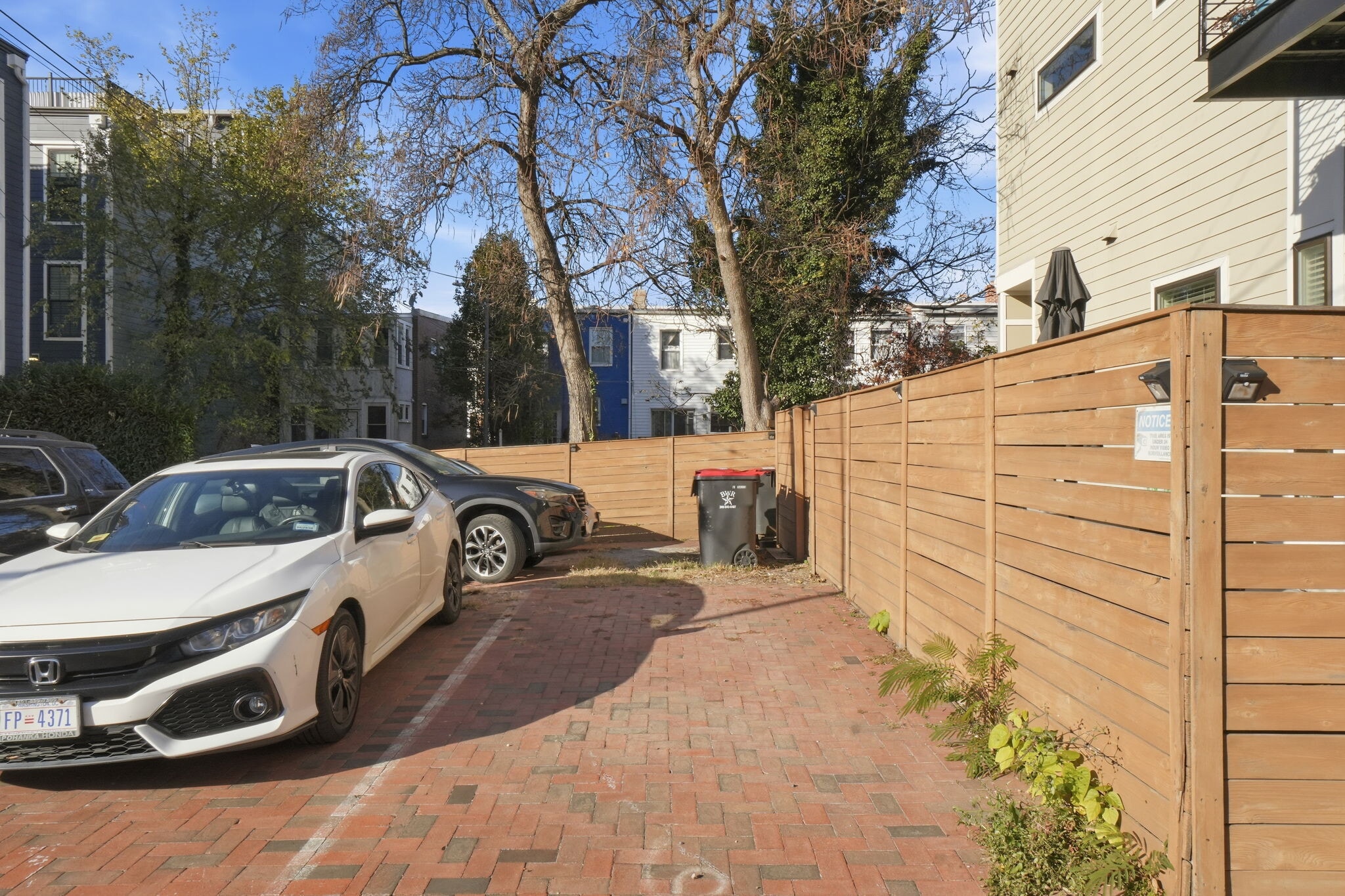 Building Photo - 3222 Warder St NW