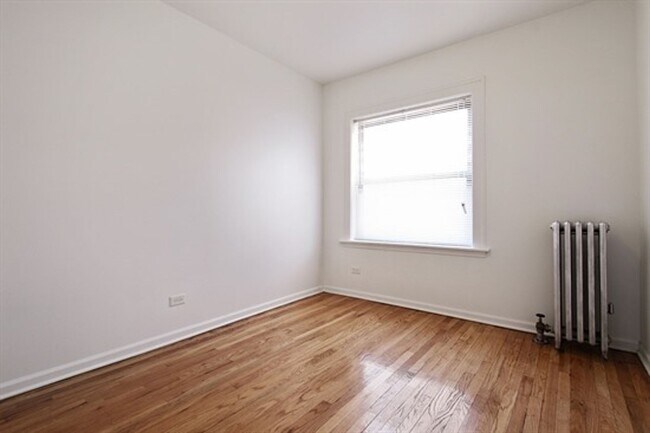 Building Photo - Chicago Lawn Apartments