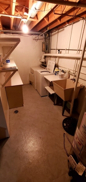 Building Photo - 1576 Dundee Dr