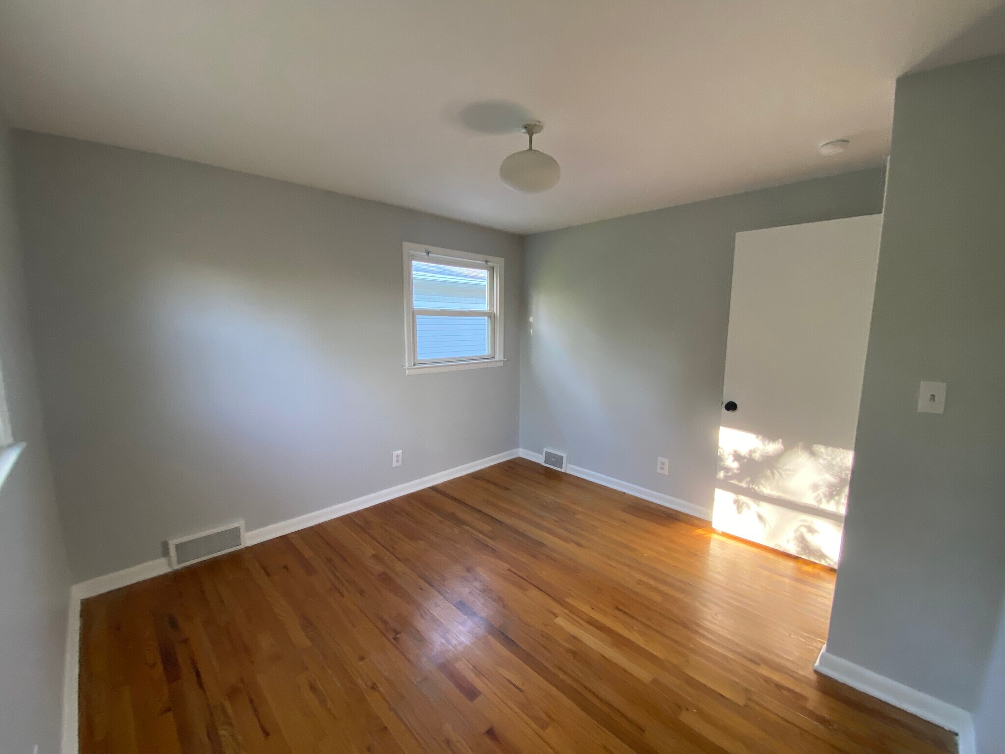 Back Bedroom - 1326 Westcott St