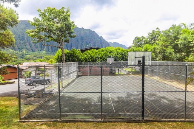Building Photo - Kaneohe Woods – 3BR/2.5BA home with Mounta...