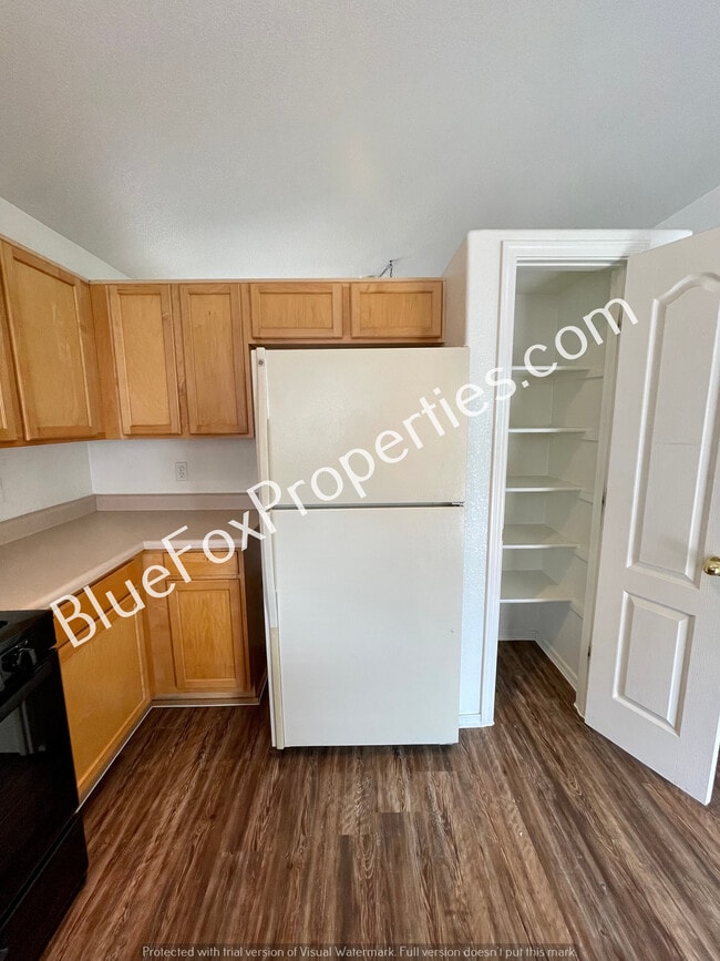Building Photo - 3117 S Nastar Dr