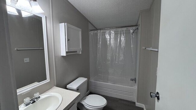 Building Photo - Newly Remodeled Home For Sale