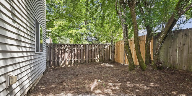Building Photo - Four Bedroom Home in Powellhurst-Gilbert!