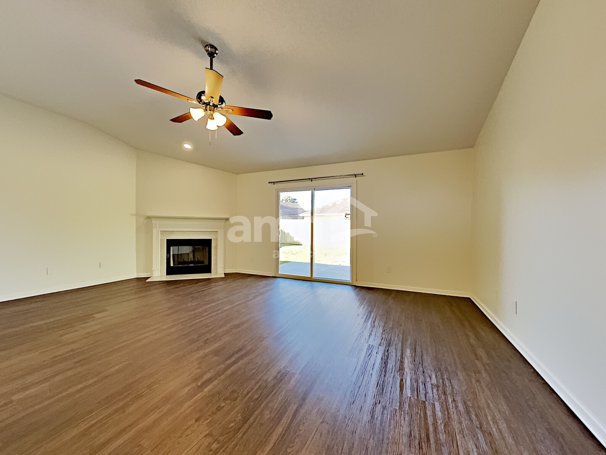 Building Photo - 3766 Woodbriar Dr