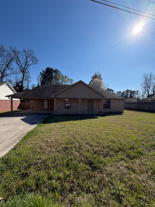 Building Photo - 514 Mimosa Dr