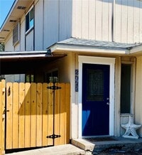 Building Photo - 2033 Hidden Lake