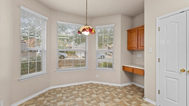 Building Photo - Wynwood of Westcreek