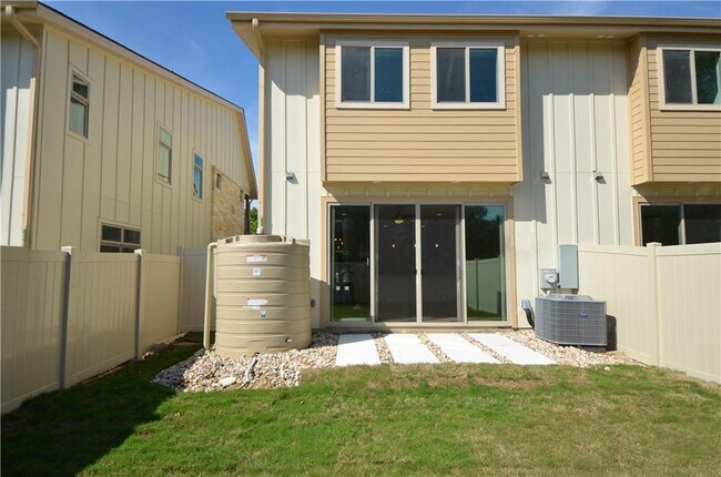 Building Photo - 406 Conservation Dr