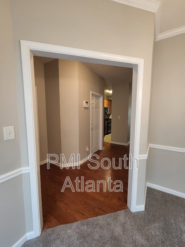 Building Photo - 176 Shenandoah Dr