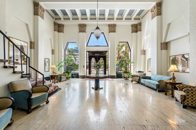 Building Photo - 140 Linden Ave