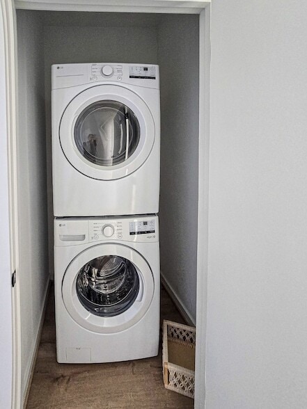 Building Photo - 203 Danna Ln