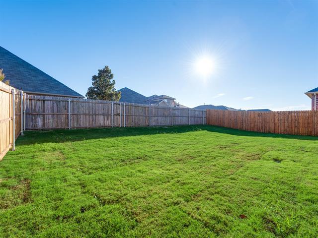 Building Photo - 3127 Maverick Dr