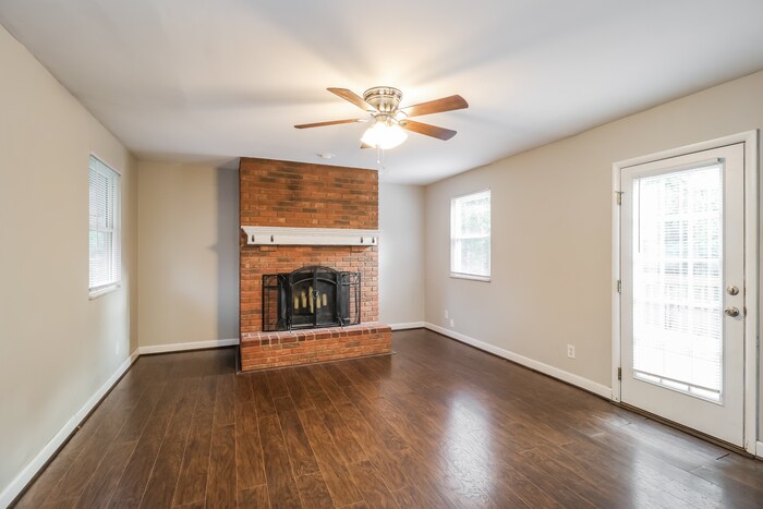 Building Photo - 5678 Karen Ave