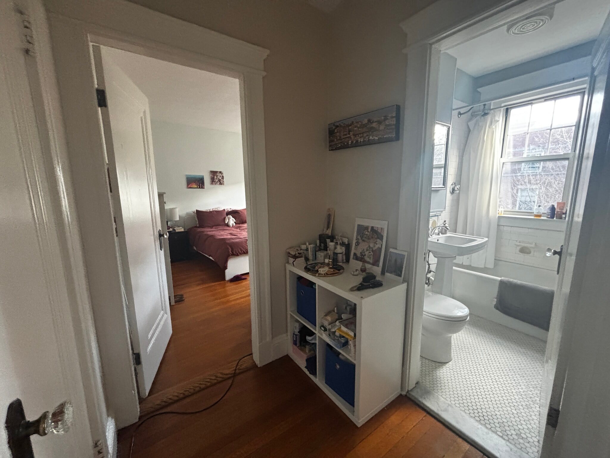 Building Photo - 110 Riverway