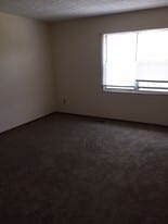 Building Photo - 5089 Dalmeny Ct