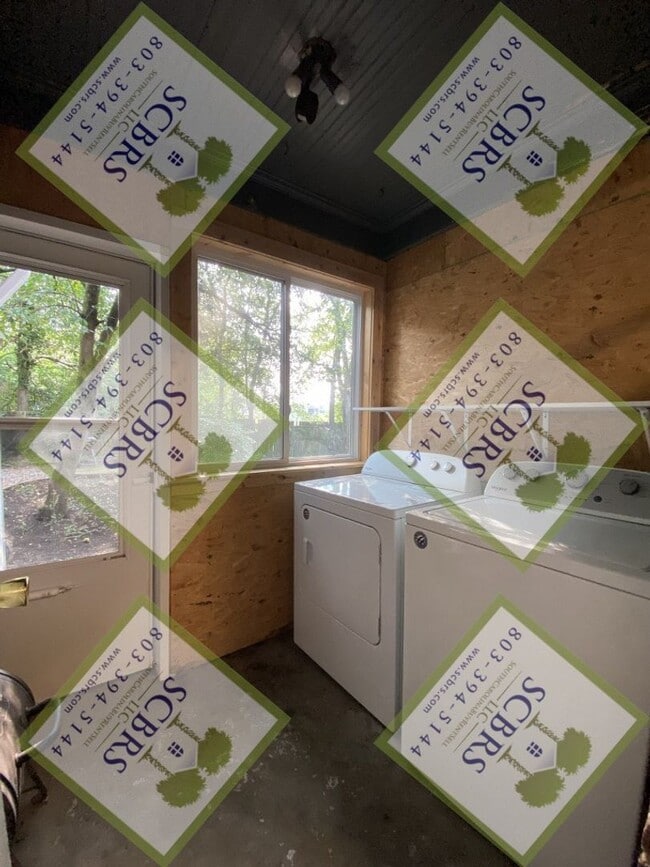 Building Photo - 306-308 Fulton Street