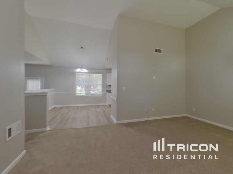 Building Photo - 5457 Gadwall Cir