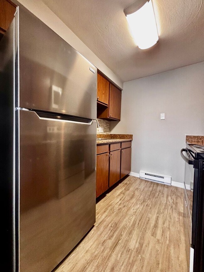 Building Photo - Beautiful 2 bedroom 1 bath in West Milton!