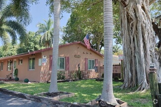 Building Photo - Santa Cruz Apartments